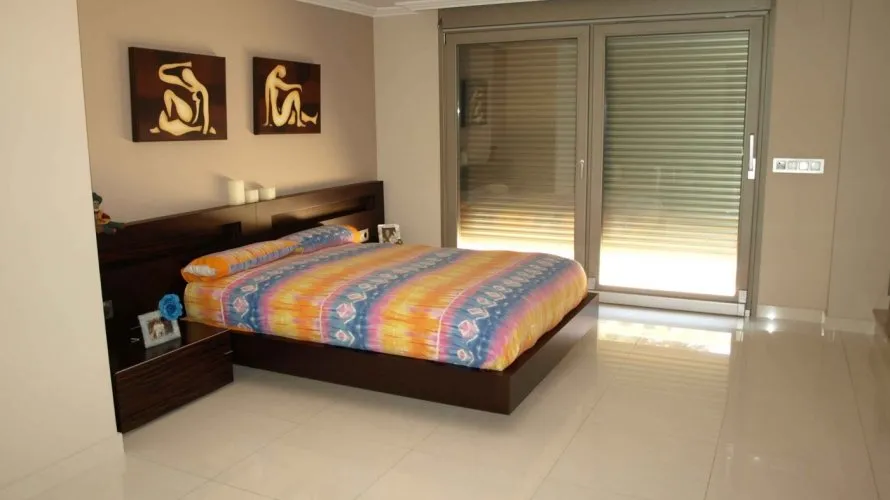 11 bedrooms villa for sale, Denia, Spain No. 289 № 25