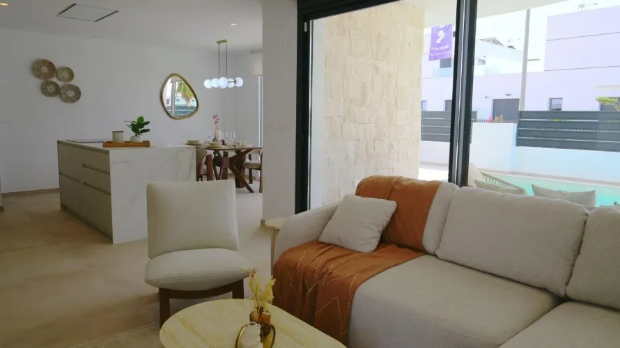 3 bedrooms villa for sale, Dolores, Spain No. 145 № 10