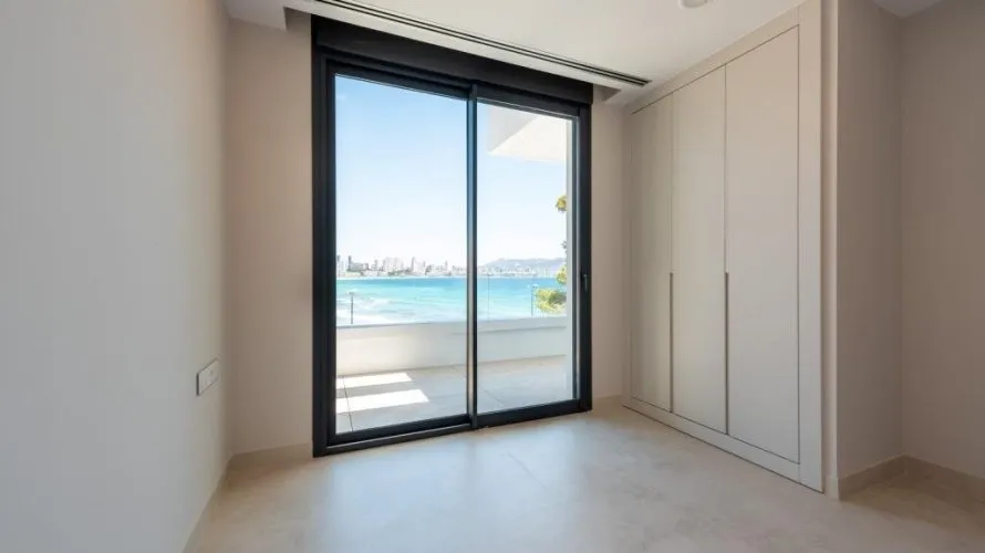 4 bedrooms apartment for sale, Benidorm, Spain No. 339 № 27