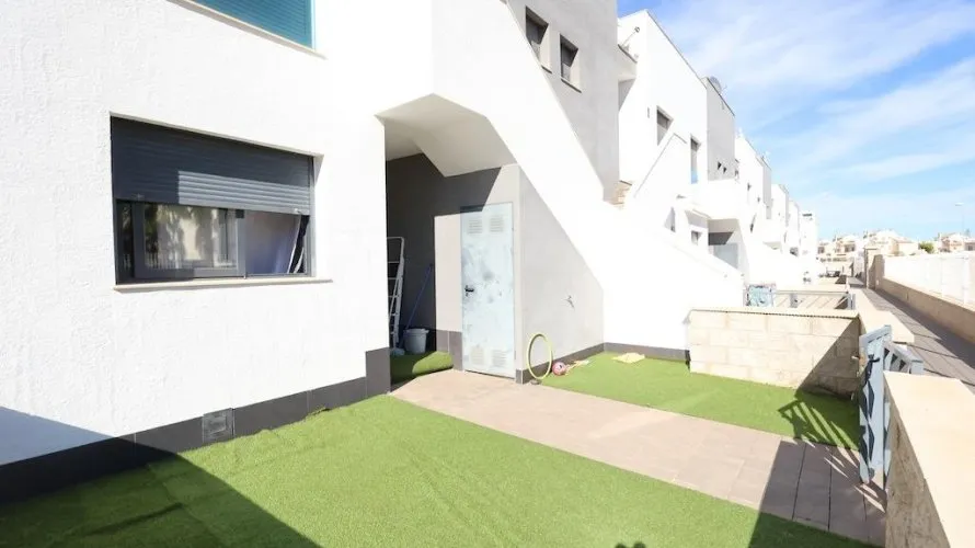 2 bedrooms apartment for sale, La Zenia, Spain No. 935 № 15