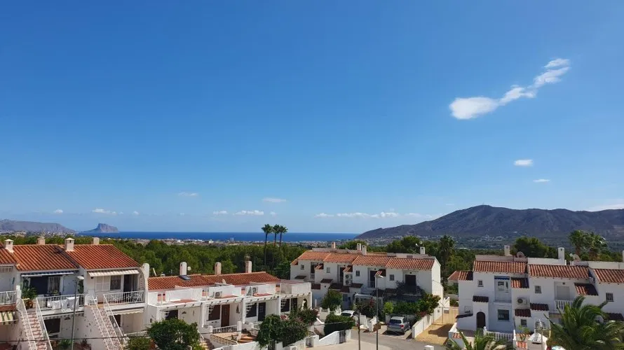 3 bedrooms villa for sale, La Nucia, Spain No. 946 № 10