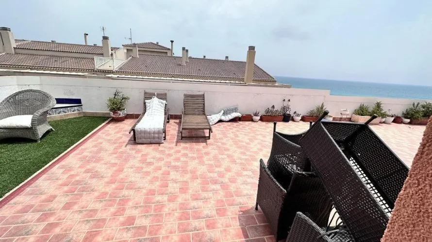 4 bedrooms penthouse for sale, La Mata, Spain No. 469 № 23