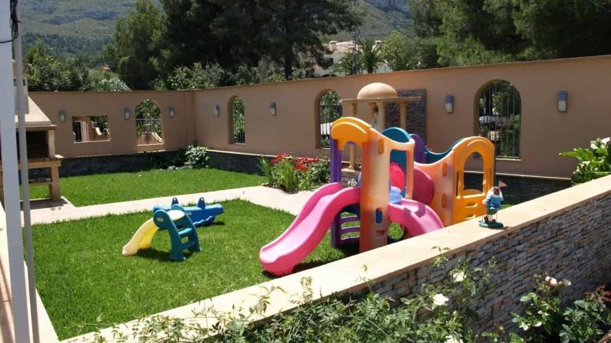 11 bedrooms villa for sale, Denia, Spain No. 289 № 16