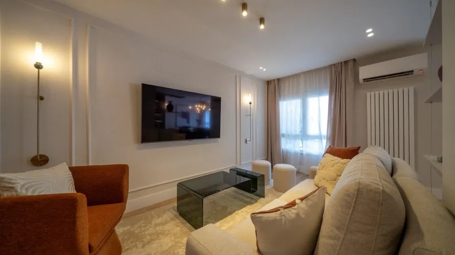 3 bedrooms apartment for sale, Madrid, Spain No. 921 № 6