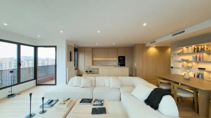 3 bedrooms apartment for sale, Madrid, Spain No. 956 № 2