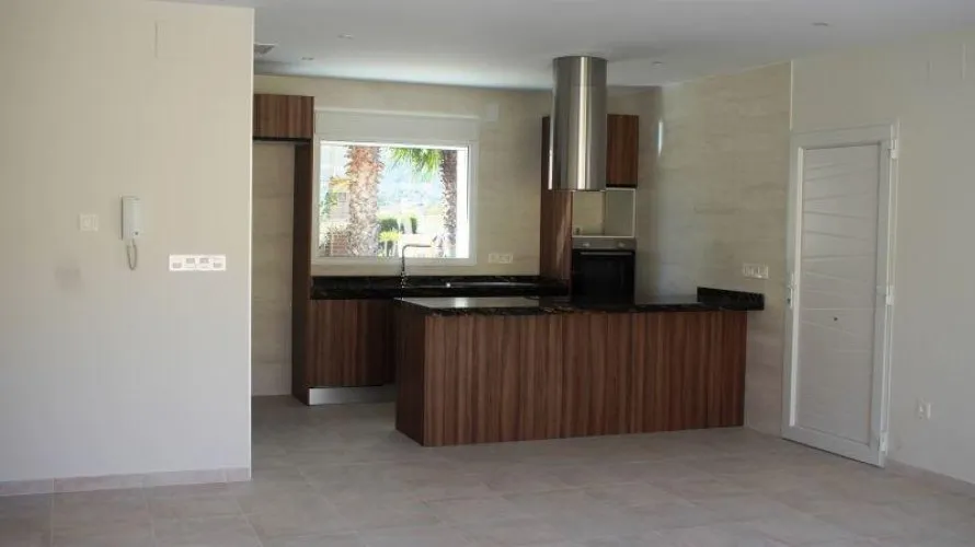 3 bedrooms villa for sale, La Romana, Spain No. 276 № 2