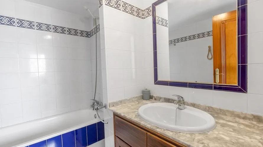 1 bedroom apartment for sale, Torrevieja, Spain No. 82 № 15