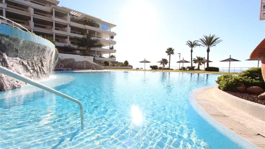 260m² apartment for sale, El Mascarat, Spain No. 914 № 10