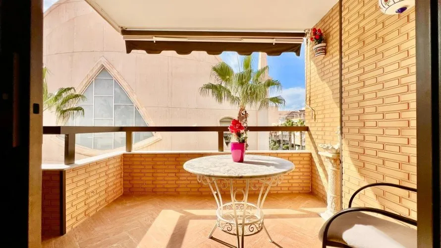 3 bedrooms apartment for sale, Torrevieja, Spain No. 156 № 15