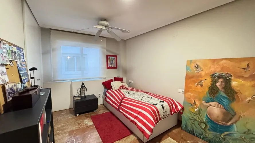4 bedrooms apartment for sale, Torrevieja, Spain No. 84 № 2