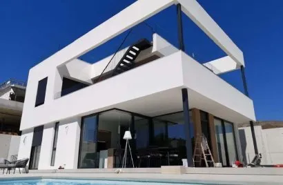 139m² villa for sale, Finestrat, Spain No. 570
