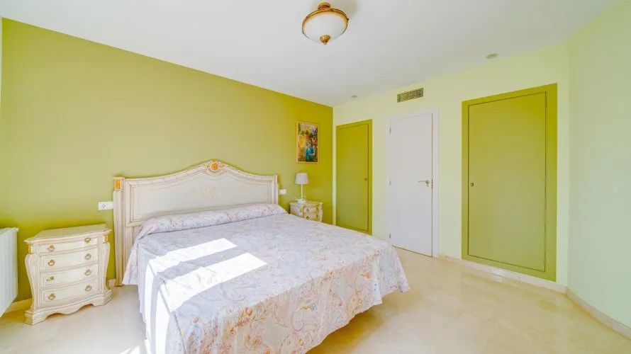 4 bedrooms villa for sale, Finestrat, Spain No. 165 № 20