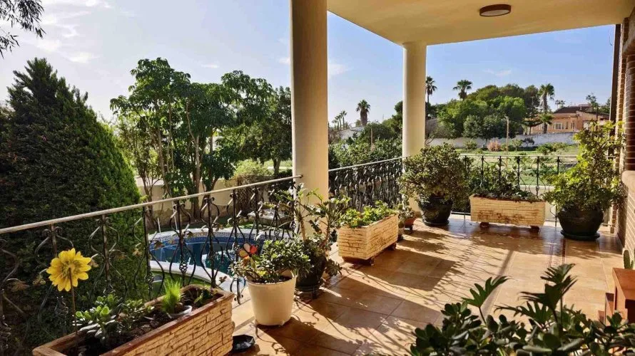 5 bedrooms villa for sale, Ciudad Quesada, Spain No. 105 № 12