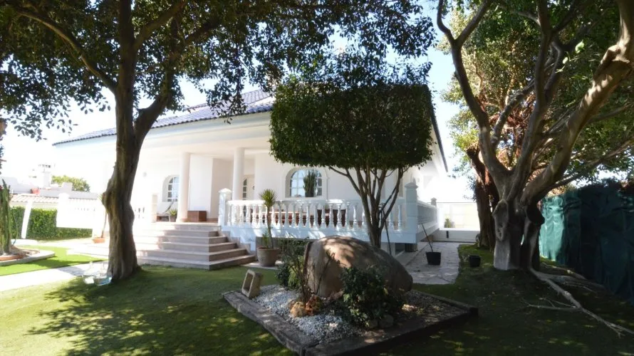 4 bedrooms villa for sale, Torrevieja, Spain No. 113