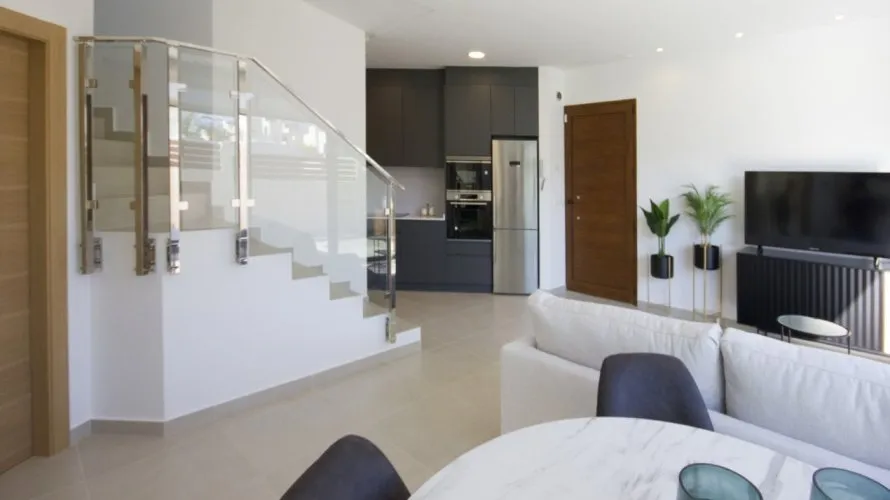 3 bedrooms house for sale, Ciudad Quesada, Spain No. 401 № 1