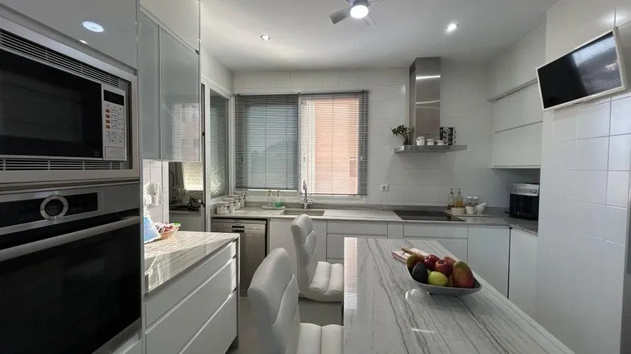3 bedrooms penthouse for sale, Finestrat, Spain No. 717 № 7