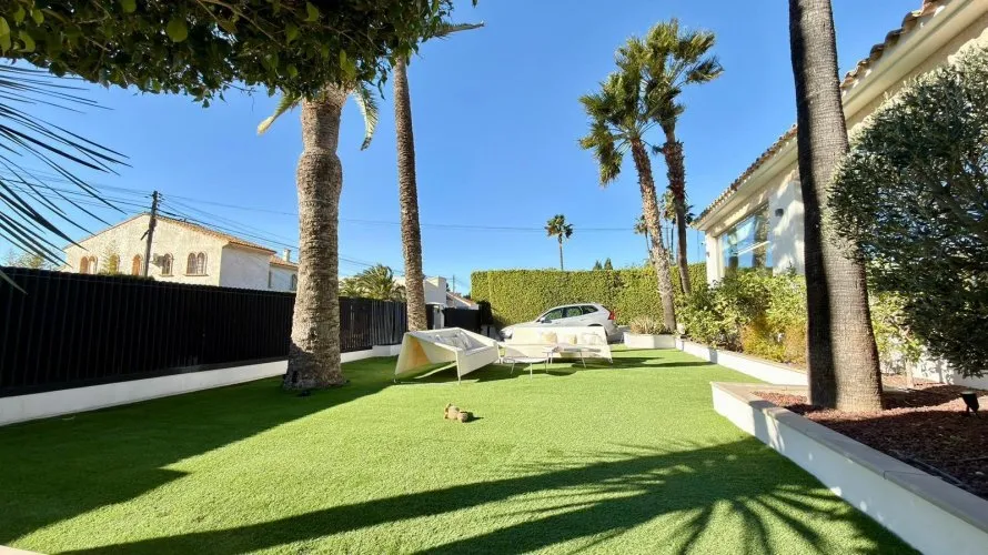 6 bedrooms villa for sale, Benidorm, Spain No. 246 № 21