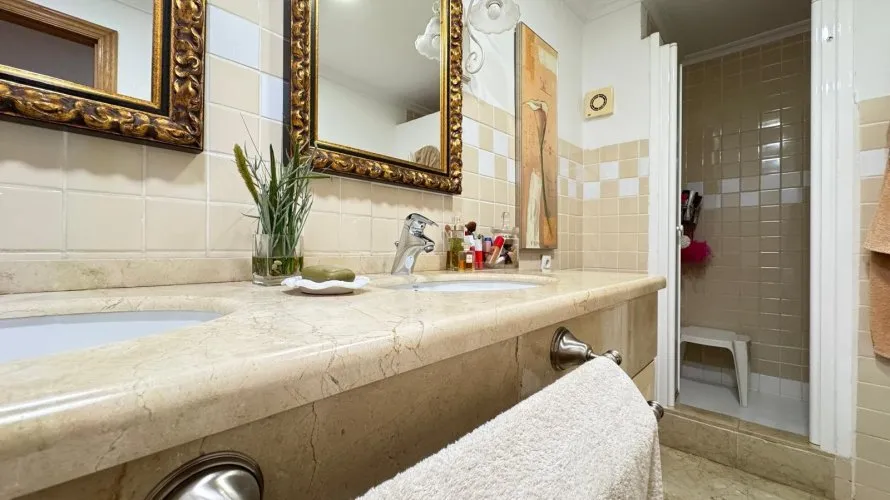 4 bedrooms apartment for sale, Torrevieja, Spain No. 84 № 8