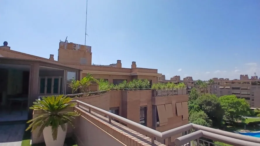3 bedrooms penthouse for sale, Valencia, Spain No. 798 № 13
