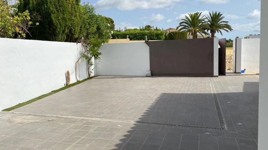 4 bedrooms villa for sale, Moraira, Spain No. 757 № 17