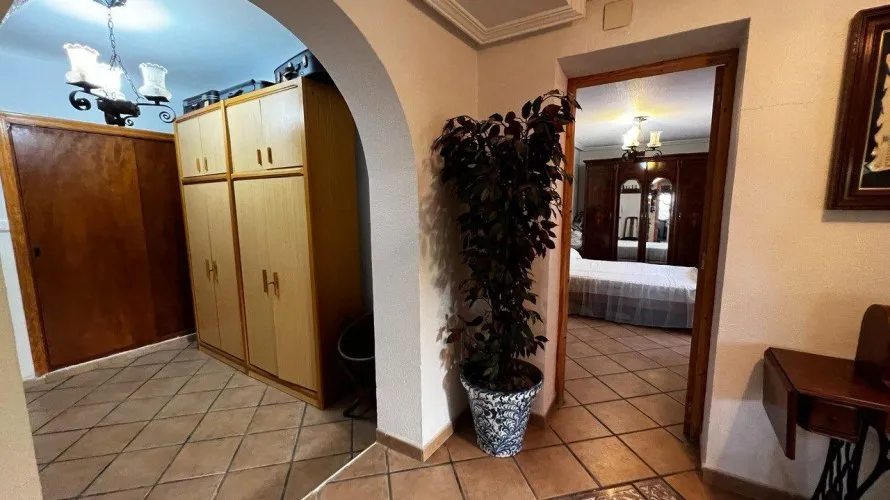 180m² apartment for sale, San Vicente del Raspeig, Spain No. 463 № 17