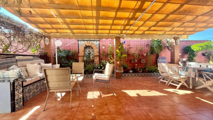3 bedrooms villa for sale, Torrevieja, Spain No. 742 № 16