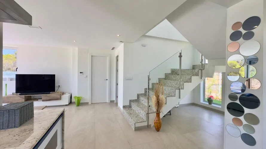 3 bedrooms villa for sale, Finestrat, Spain No. 574 № 11
