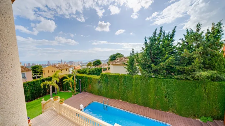 4 bedrooms villa for sale, Finestrat, Spain No. 165 № 27