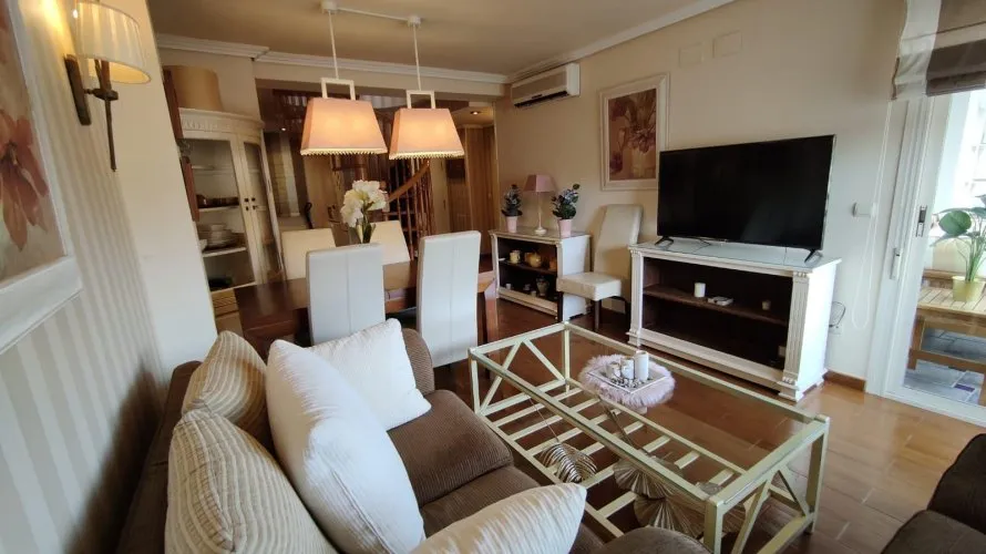 129m² apartment for sale, Villajoyosa, Spain No. 588 № 2