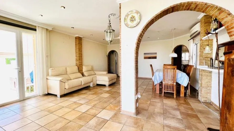 3 bedrooms apartment for sale, Calpe, Spain No. 393 № 1