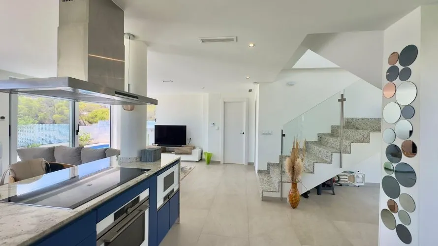 3 bedrooms villa for sale, Finestrat, Spain No. 574 № 9
