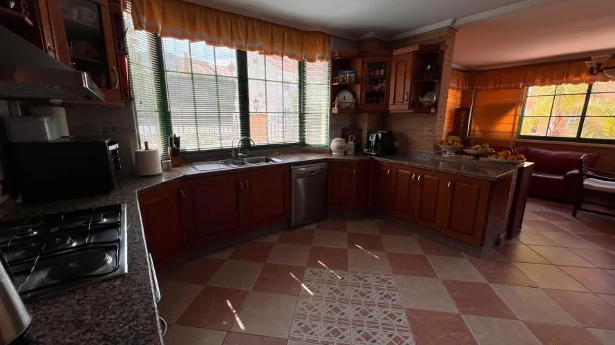 480m² villa for sale, Benidorm, Spain No. 656 № 28