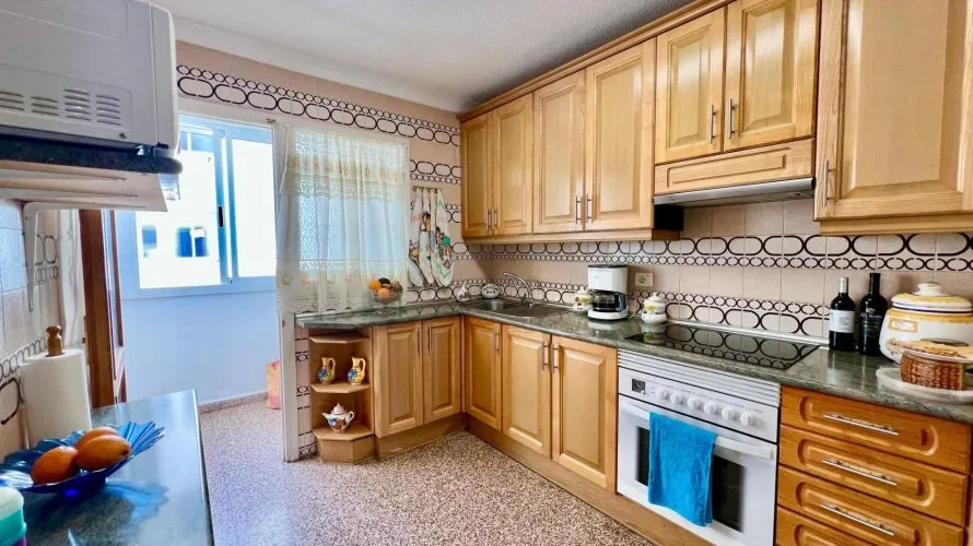 3 bedrooms apartment for sale, La Mata, Spain No. 136 № 7