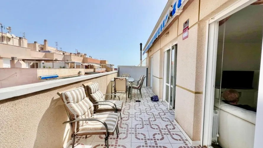 3 bedrooms penthouse for sale, La Mata, Spain No. 137 № 1