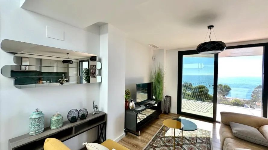 3 bedrooms penthouse for sale, Villajoyosa, Spain No. 370 № 2