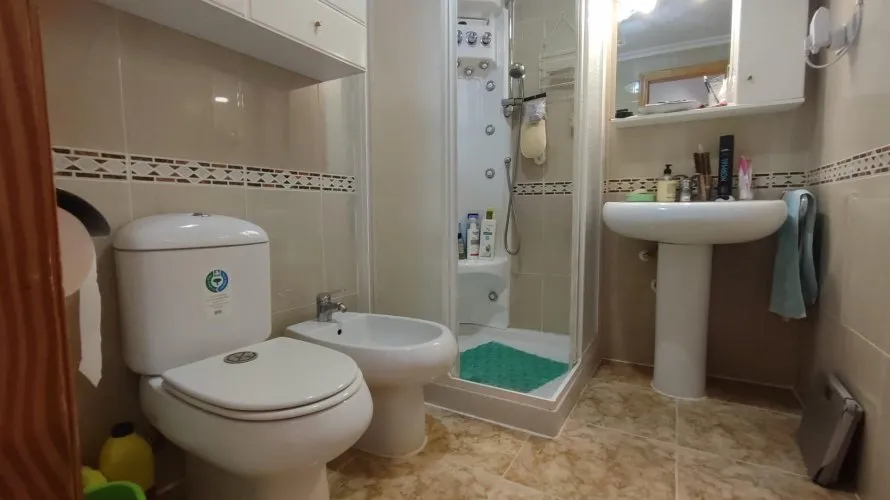 1 bedroom penthouse for sale, Torrevieja, Spain No. 124 № 22