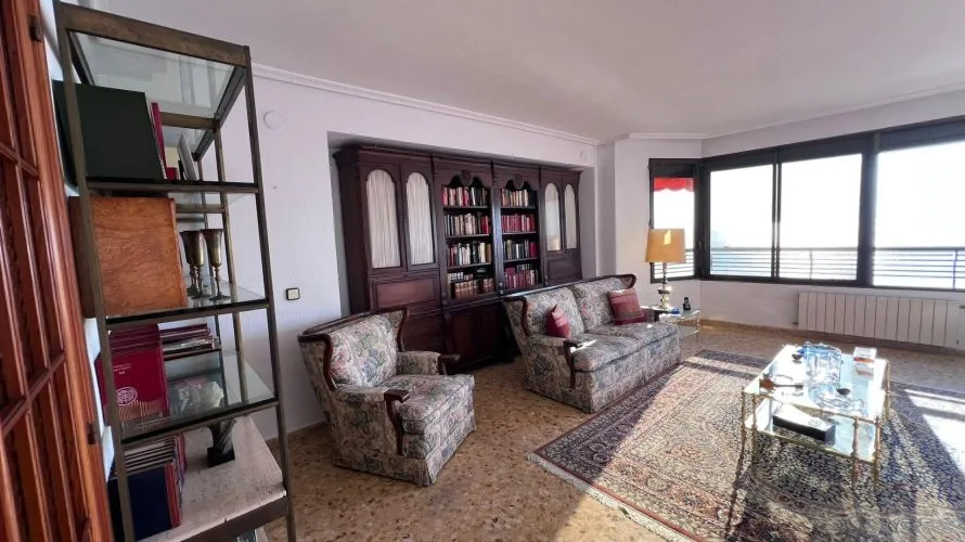 1 bedroom apartment for sale, Alicante, Spain No. 904 № 1