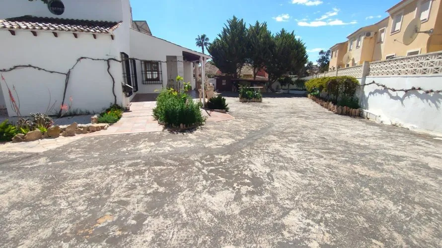 209m² house for sale, Alicante, Spain No. 950 № 8