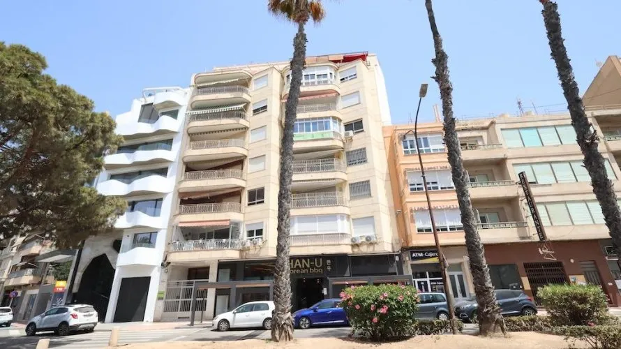 3 bedrooms apartment for sale, Torrevieja, Spain No. 594