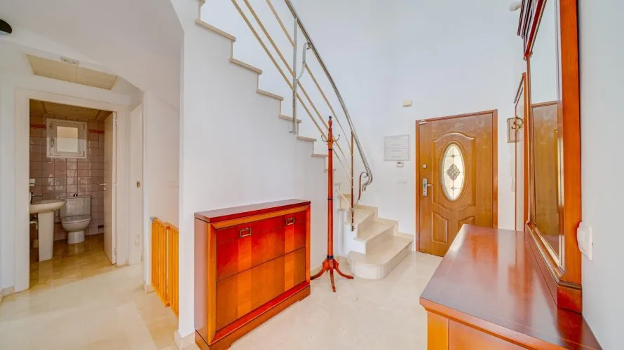 4 bedrooms villa for sale, Finestrat, Spain No. 165