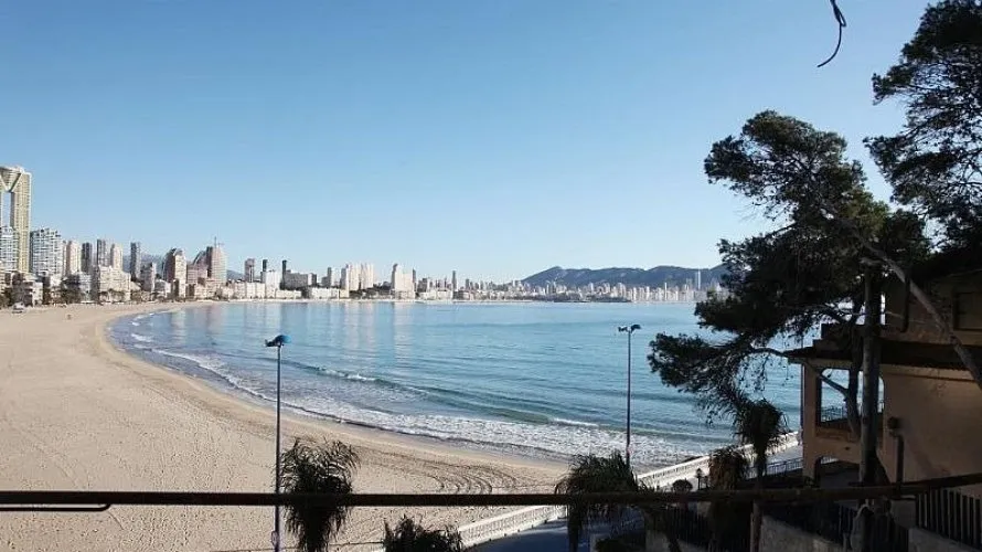 4 bedrooms apartment for sale, Benidorm, Spain No. 339 № 13