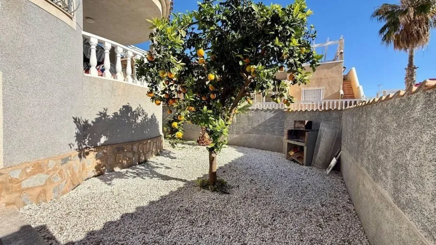 4 bedrooms villa for sale, Playa Flamenca II, Spain No. 169 № 12