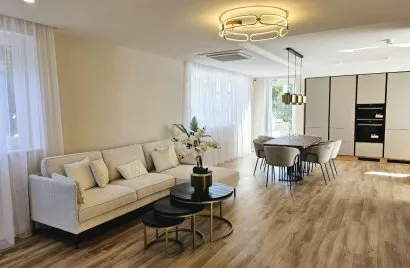 4 bedrooms villa for sale, Calpe, Spain No. 533