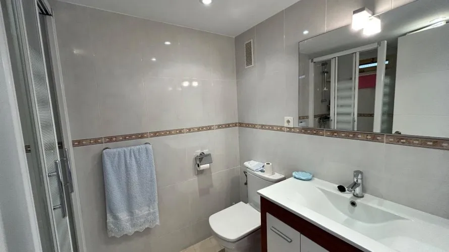 1 bedroom apartment for sale, Benidorm, Spain No. 860 № 11