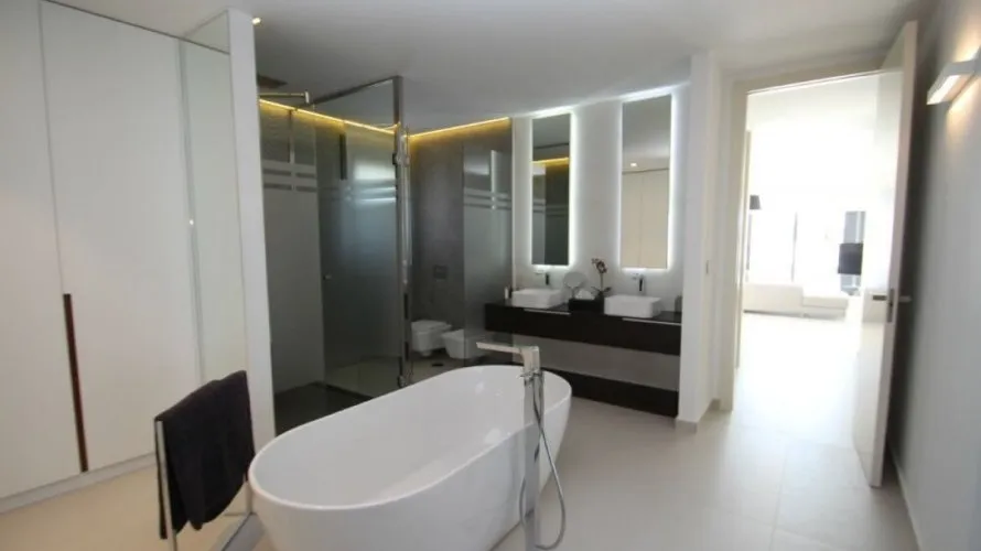 197m² villa for sale, La Zenia, Spain No. 252 № 3