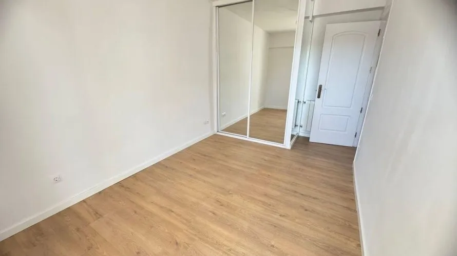 2 bedrooms apartment for sale, Madrid, Spain No. 908 № 15