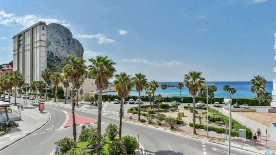 3 bedrooms apartment for sale, Calpe, Spain No. 160 № 13