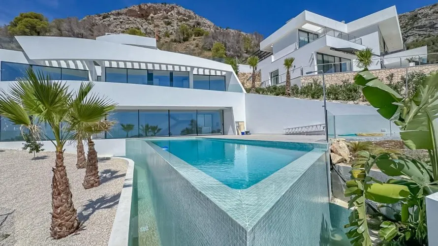 4 bedrooms villa for sale, Zona Altea Hills, Spain No. 920 № 14