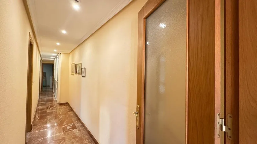 4 bedrooms apartment for sale, Torrevieja, Spain No. 84 № 14
