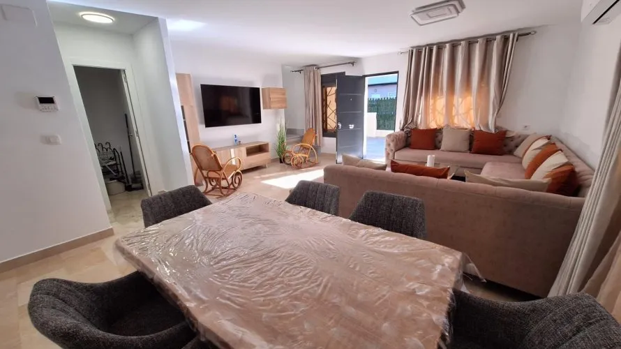 3 bedrooms house for sale, Torrevieja, Spain No. 940 № 8